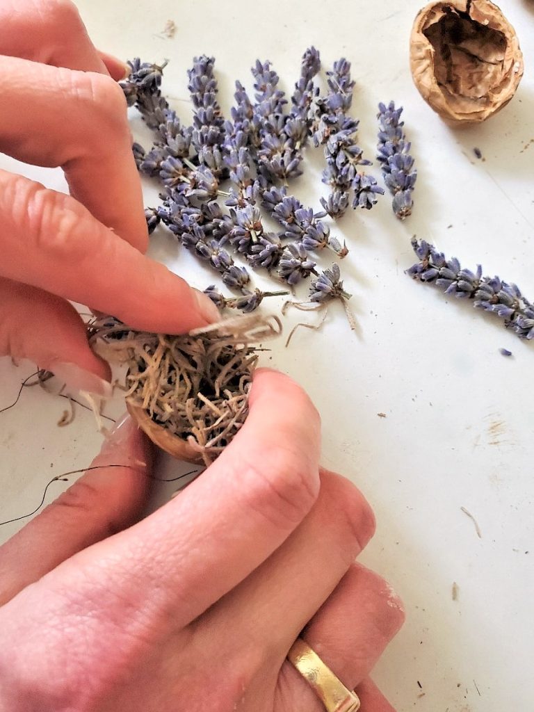 adding-spanish-moss