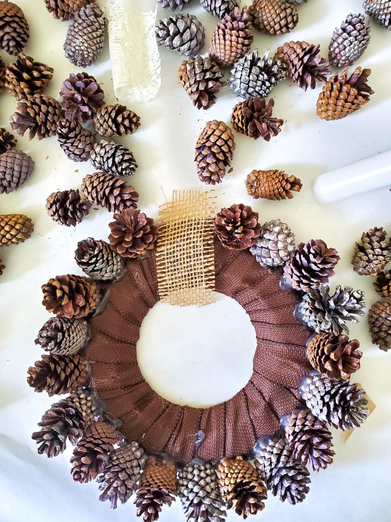 pinecone-wreath-diy-pinecones-glued-to-outer-ring