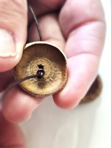 knot-inside-cap