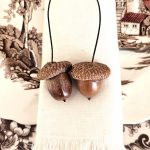 acorn-napkin-rings-easy-fall-craft-whole-acorn-napki n-ring-finished