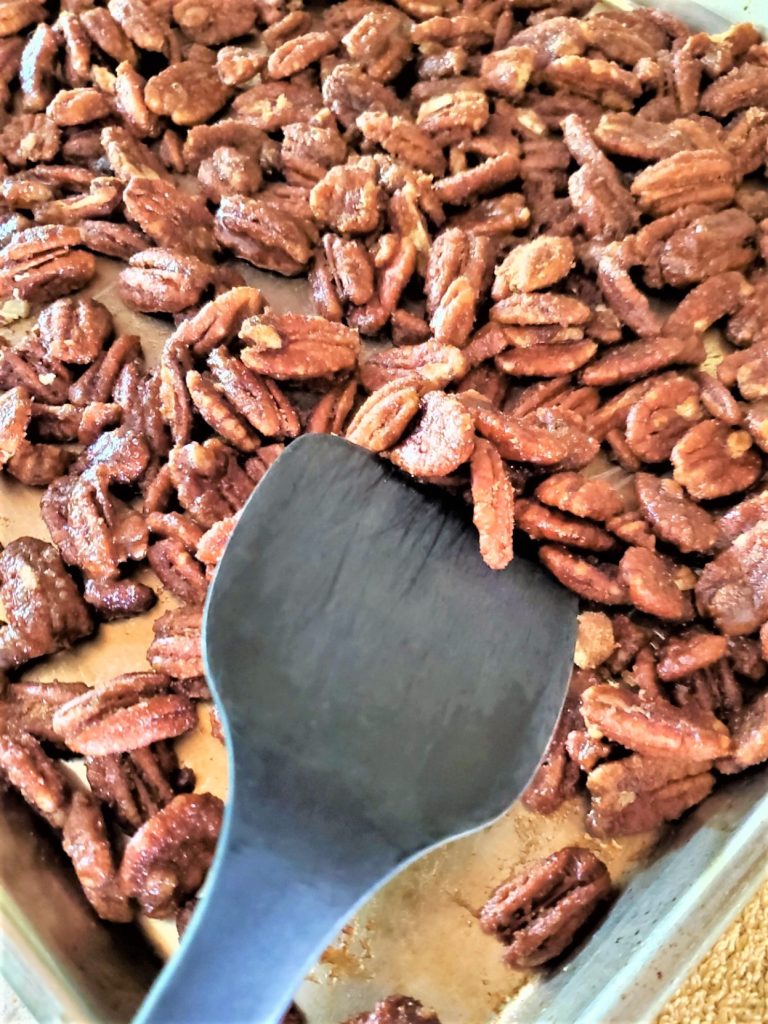 stirring-cinnamon-sugar-vanilla-pecans
