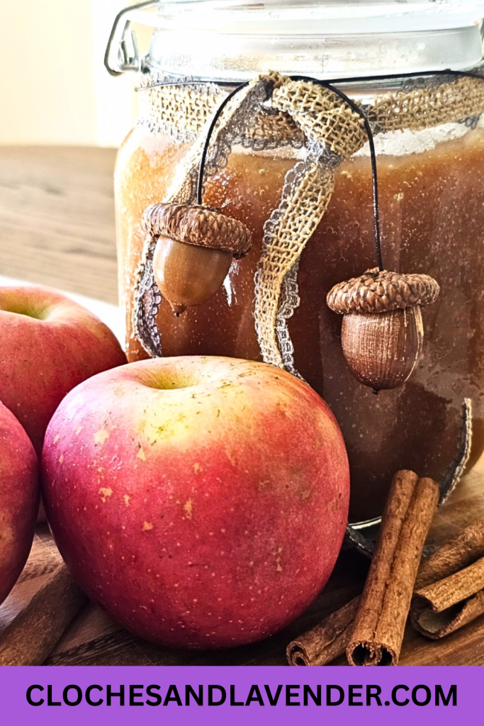 EASY-MICROWAVE-APPLESAUCE-IN-MINUTES-PIN