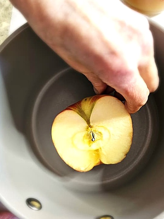 me-adding-apple