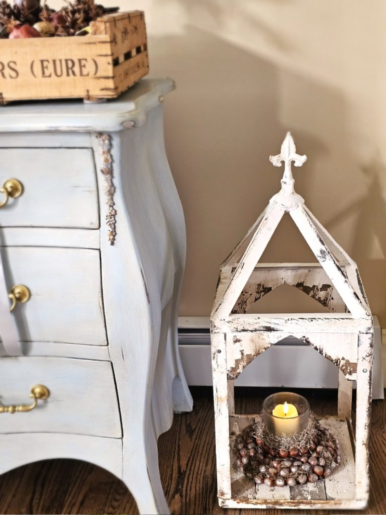 cathedral-lantern-hazelnut-wreath-votive-flameless-candle