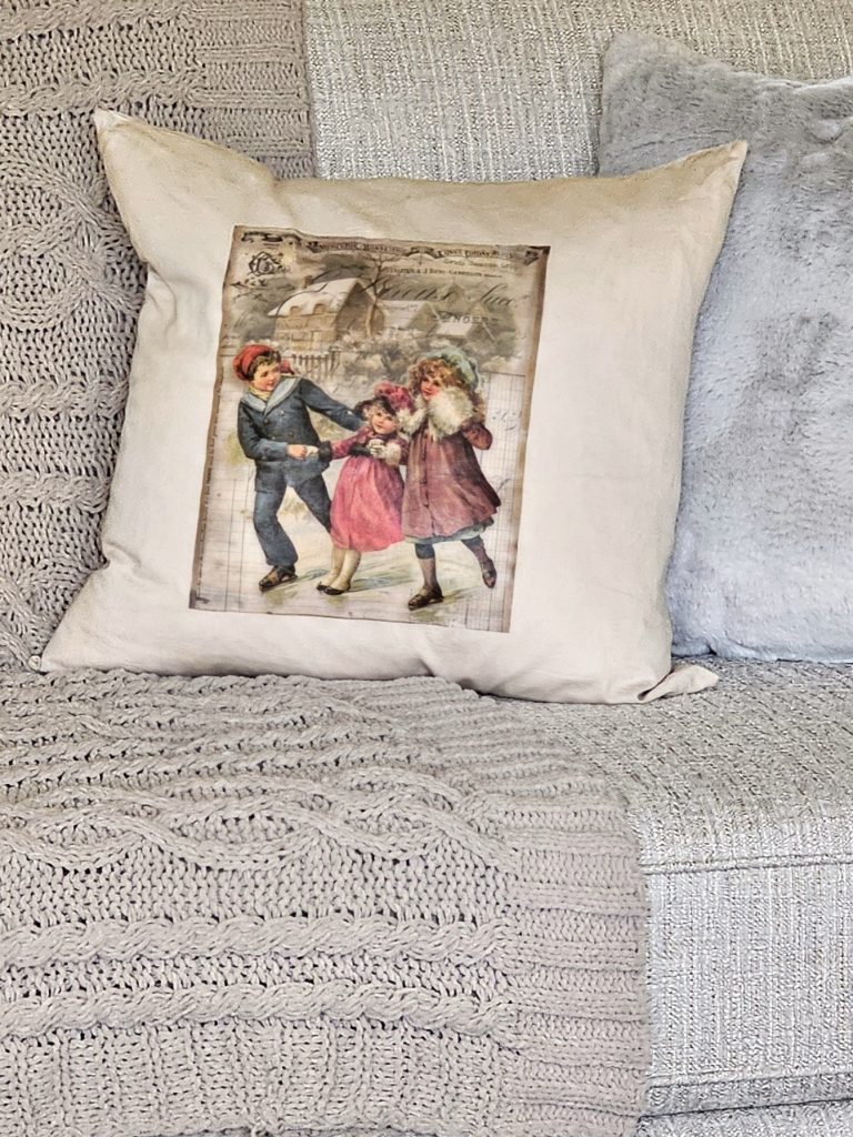 pillows-throw-blanket