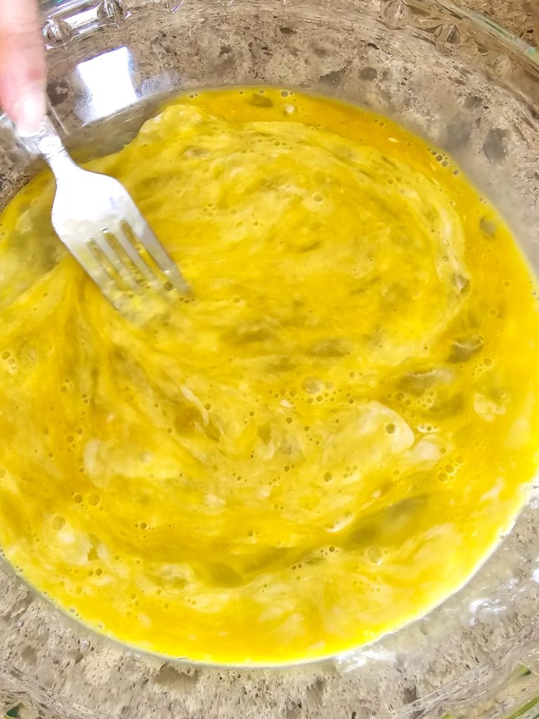 whisking-eggs