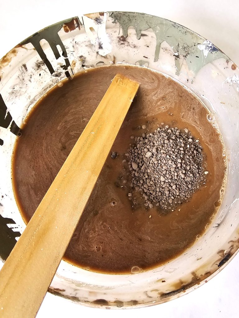 lime-granuals-added-to-water