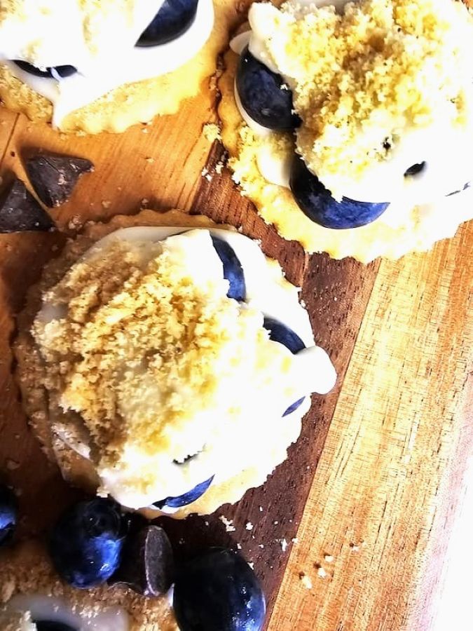 Easy Chocolate-Covered Blueberries!