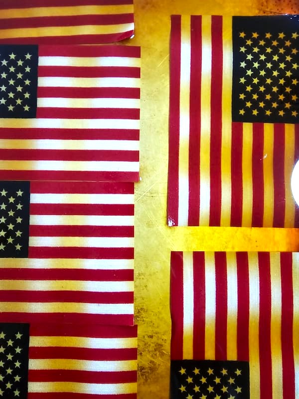 make-diy-vintage- spindle-american- flags-for-decor-flags-soaking-in-tea