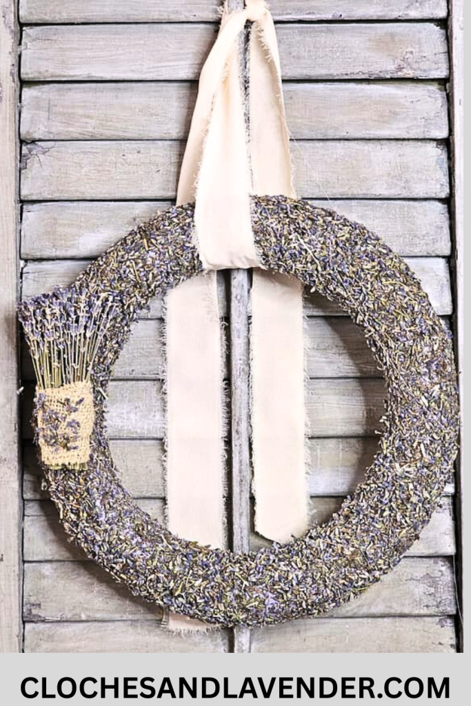 LAVENDER BUD WREATH FOR DECOR PIN