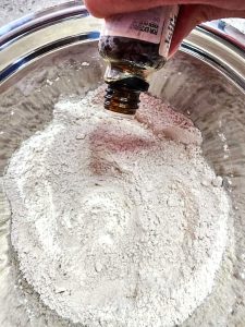 diy-salt-dough-pumpkins-make-cozy-fall-decor-me-adding-scented-oil-to-flour