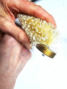 me-showing-bottom-of-tree-bent