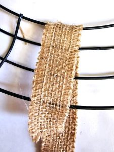 wrapping-frame-with-burlap