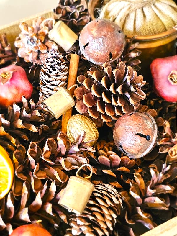 small-rusty-and-brass--bells-pomegranate-cinnamon