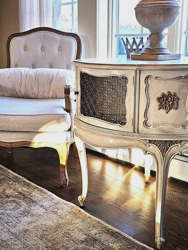 french-tabled-from-facebook-marketplace