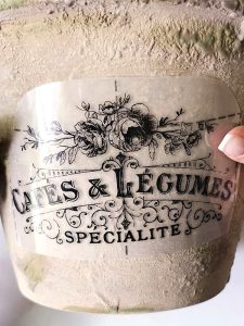 me-laying-the-rub-on-transfer-on-the-pot